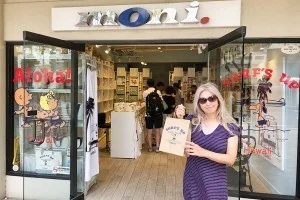 ハワイ限定！日焼けスヌーピーMONI HONOLULU モニホノルルの最新情報とTシャツのサイズ感【ミヅキのお買い物天国】