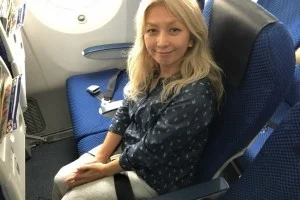 ANAさんの国内線B787の機内は快適♪