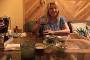 [マリオット・プラチナチャレンジ物語43] 沖縄料理の居酒屋「海風よ」で泡盛カクテルをいただく♪