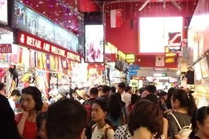 大人気！シンガポール・Bugis Street（ブギス・ストリート）