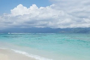 [インドネシアのパリピ秘境・ギリ島旅行記29] 3日目・向こうに見えるのはロンボク島