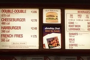 完全アウェーな地元のハンバーガーショップ「In-N-Out Burger」