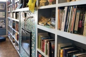 モロカイ島のおしゃれな雑貨屋＆本屋さん「Kalele Bookstore」