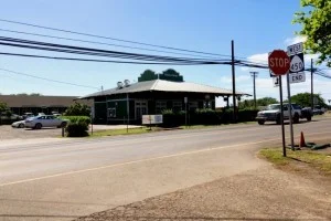 [ハワイ最後の楽園「モロカイ島」旅行記48] モロカイ島・カウナカカイにあるモロカイバーガー