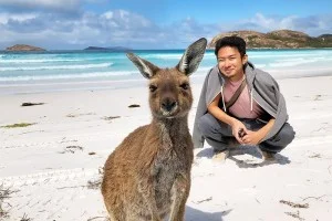 [野生のカンガルーがいる世界一のビーチを目指して！西オーストラリア・ロングドライブ旅行記87] こんな僻地でパース在住の日本人カップルに会う