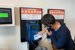 クライストチャーチ空港に到着。え！？電話しないといけないの！？（汗）