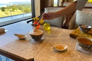 沖縄の伝統「ぶくぶく茶」体験。ブクブクって何？