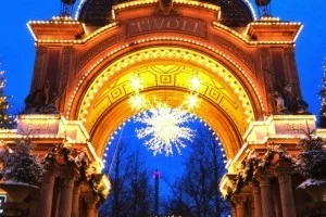 【海外旅行LIVE | 17年12月27日】世界最古のテーマパーク「チボリ公園」はクリスマスの真っ只中