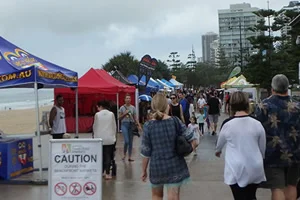 Beachfront Market in Surfers Paradise / STORY 28 - Gold Coast Trip in May 2016