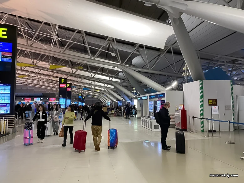 How to Check AirAsia Flight Delays and Cancellations Due to Bad Weather or Other Reasons