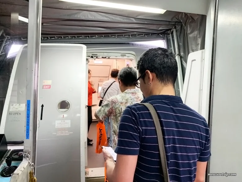 ジェットスター A322 エコノミークラス搭乗記：大阪（関西空港）⇔沖縄（那覇）フライト徹底レビュー