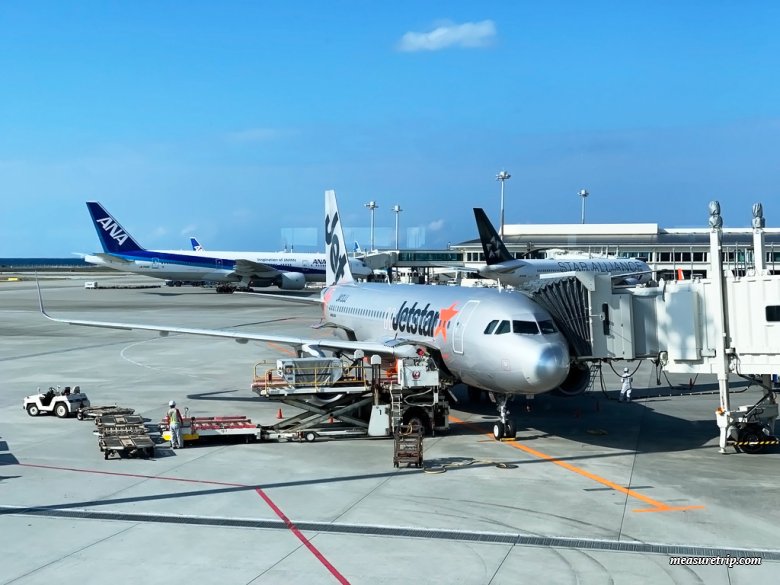 ジェットスター A322 エコノミークラス搭乗記：大阪（関西空港）⇔沖縄 