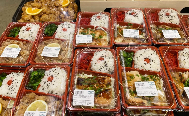 Travel to Hawaii: Introducing a price survey and cheap stores in Waikiki, Hawaii!