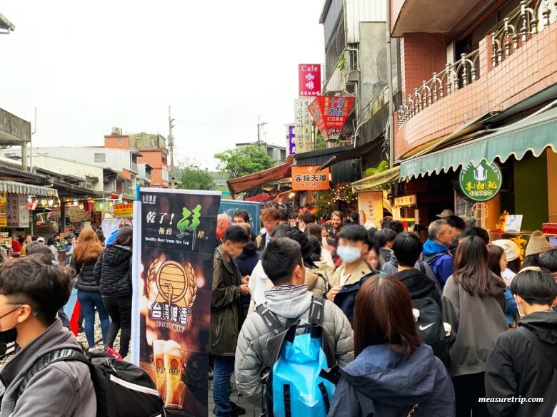 平溪天燈節の混雑ピークはいつ？